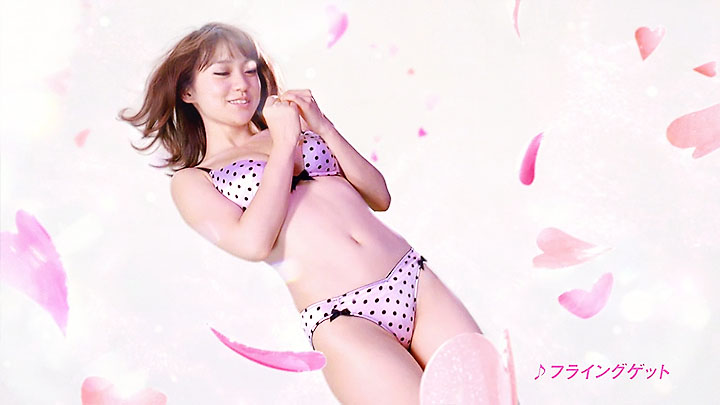 akb07